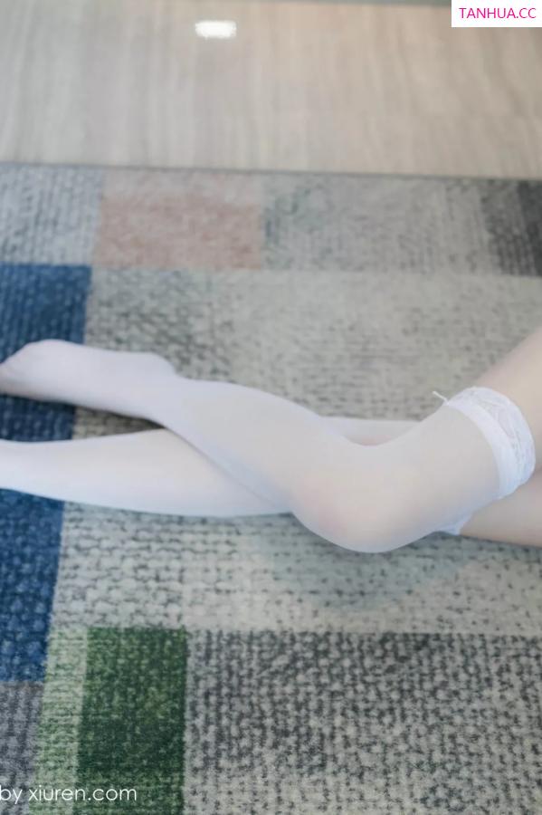   [XiuRen]高清写真图 2025.06.19 No.10431 悦兮 紫色蕾丝第62张图片
